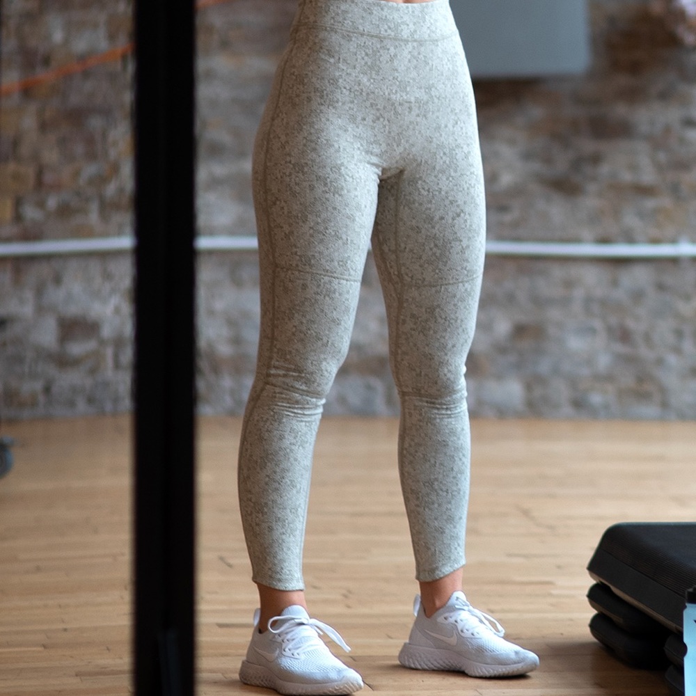 Gymshark fleur leggings khaki green